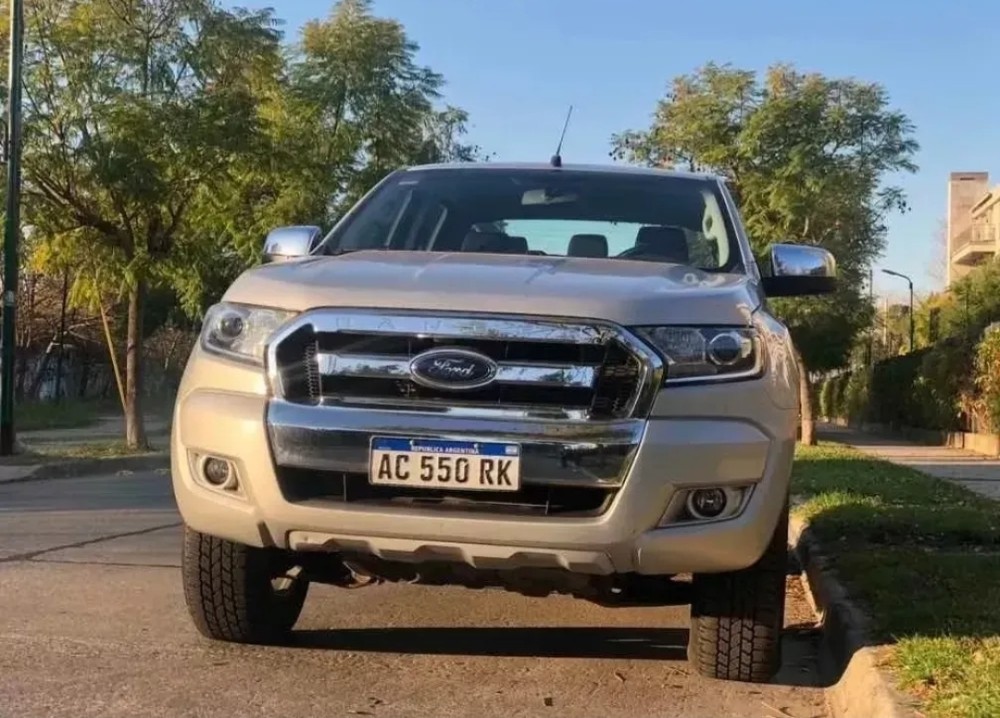 Ford Ranger XLT 4x4 — foto 8